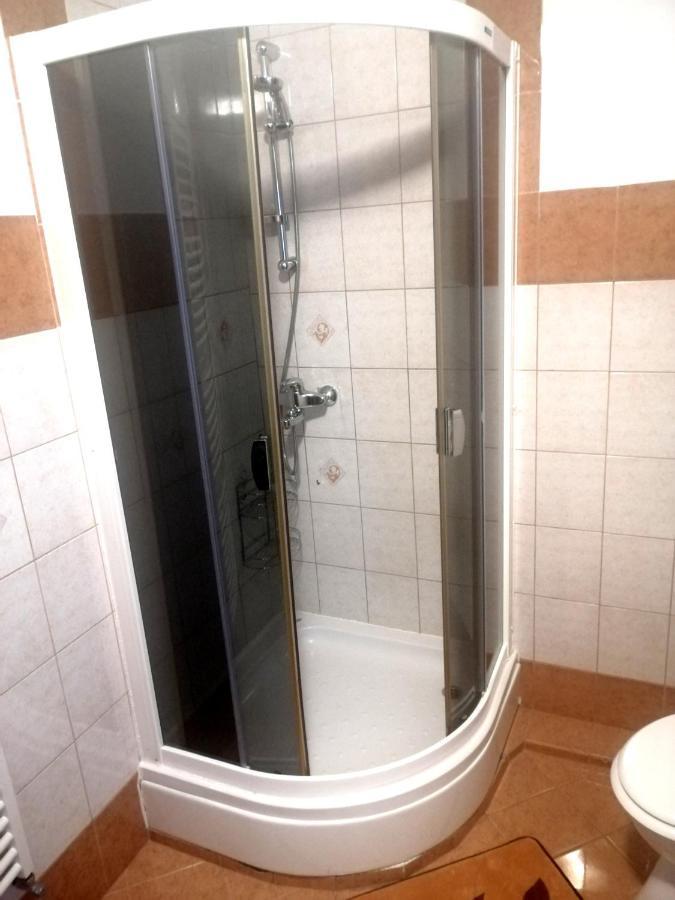 Apartmaji Renc Rence Екстер'єр фото