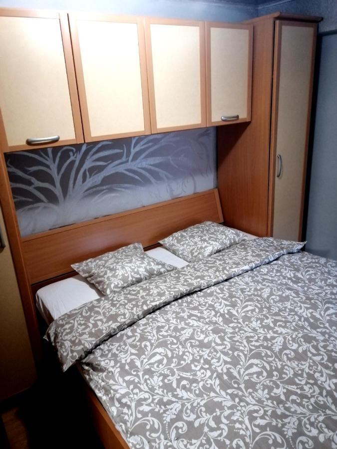 Apartmaji Renc Rence Екстер'єр фото